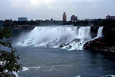 American Falls, from the Canadian side.